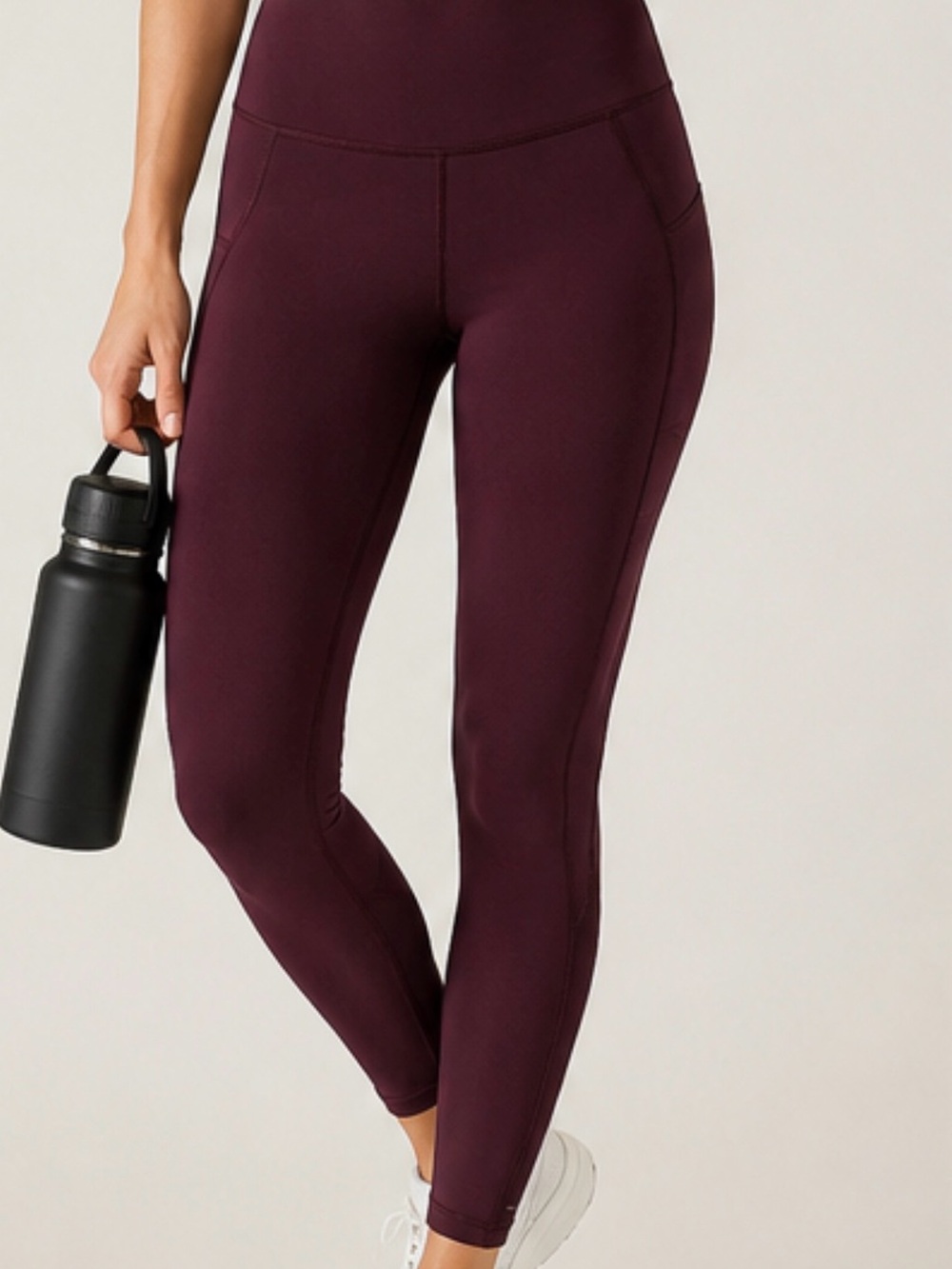 Athleta Salutation Stash 7/8‎ Leggings XS Burgundy Reflective Ankles